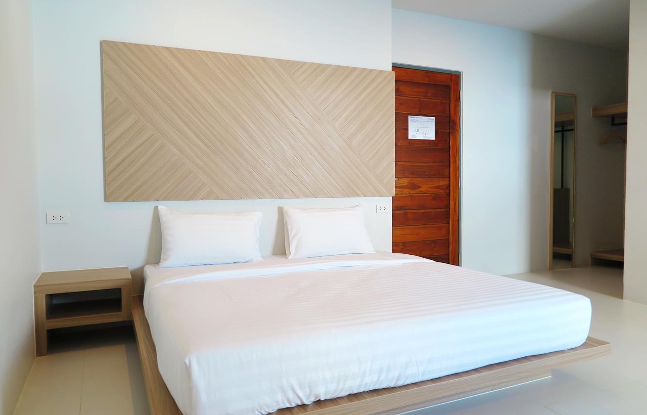 Phuket Marine Poshtel - Sha Plus Chalong Dış mekan fotoğraf