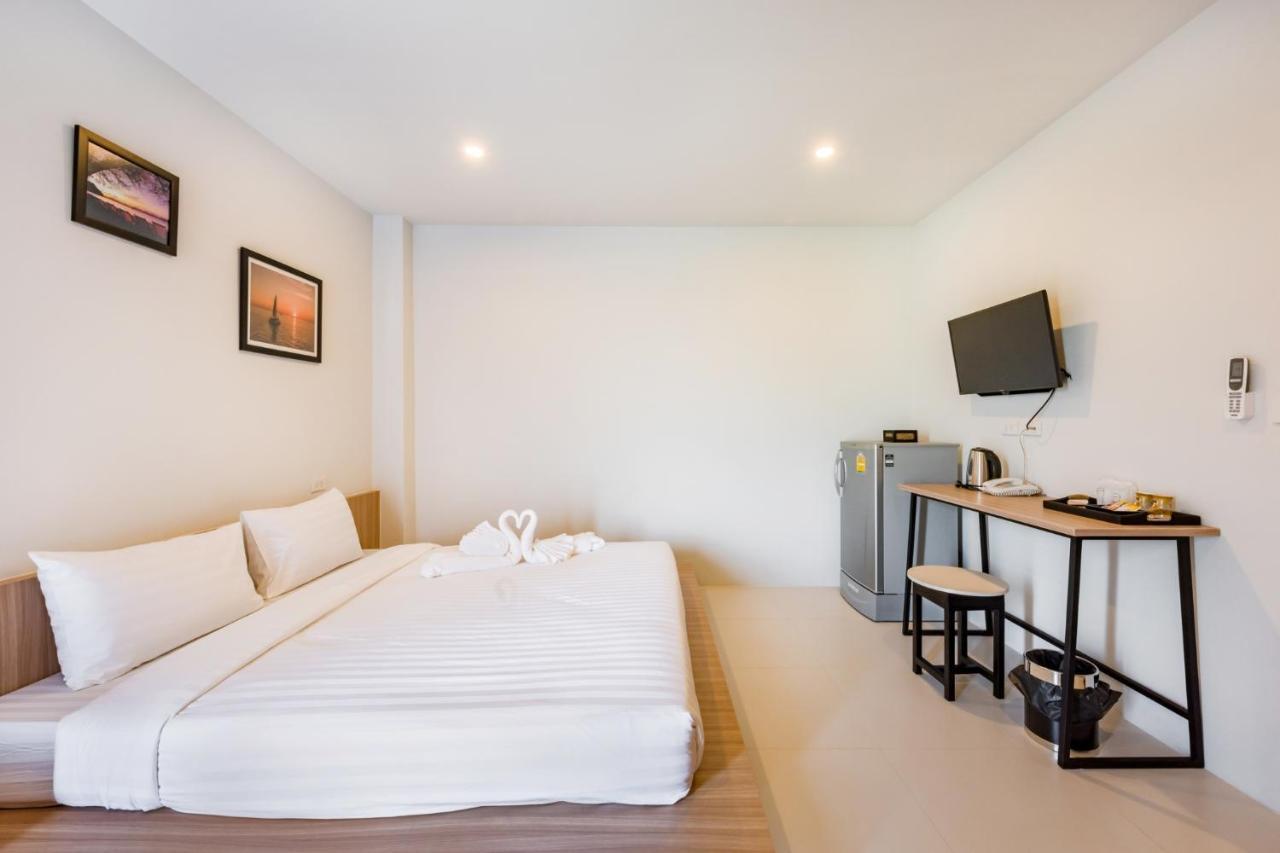 Phuket Marine Poshtel - Sha Plus Chalong Dış mekan fotoğraf