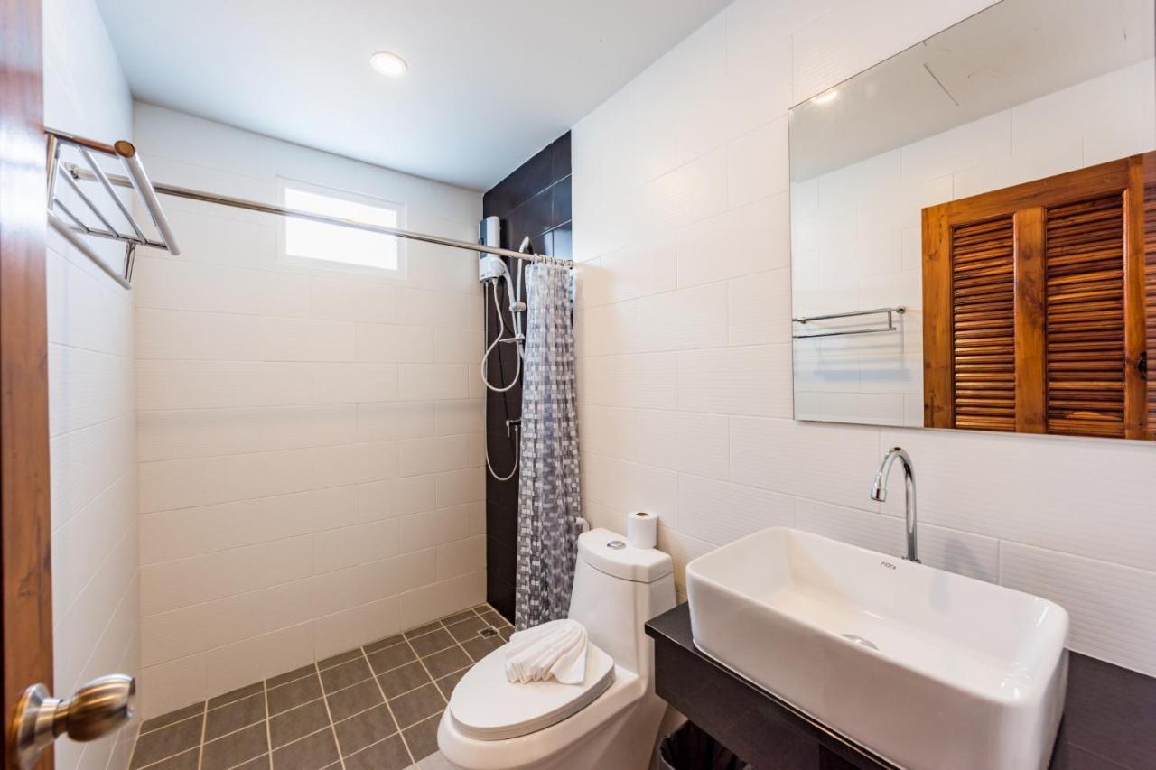 Phuket Marine Poshtel - Sha Plus Chalong Dış mekan fotoğraf